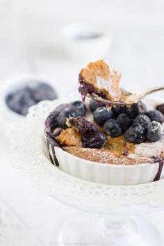 
                    
                        VEGAN BLUEBERRY & COCONUT CAKE
                    
                