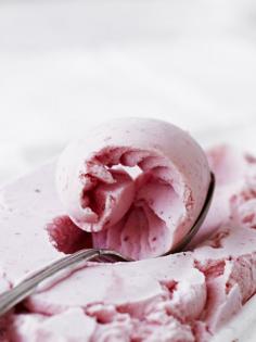 
                    
                        'fried' strawberries with mint , soft burned meringue and strawberry sorbet
                    
                