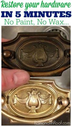 
                    
                        AMAZING! How to Restore Hardware in 5 Minutes (No painting, no wax!) via RainonaTinRoof.com
                    
                