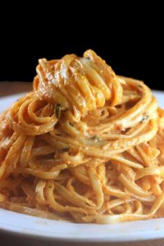 Creamy tomato Alfredo sauce