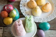 
                    
                        Mini PEEPS Cakes
                    
                
