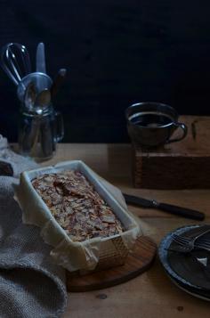 
                    
                        Ananás e Hortelã: Pão de Banana e Coco
                    
                