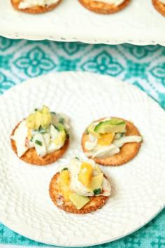 
                    
                        This is perfect for a special party! Crab and Mango Salad with  Avocado Low Calorie, Low Fat Appetizer #PutItOnARitz #ad
                    
                