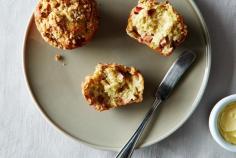 
                    
                        Rhubarb Lavender Streusel Muffins
                    
                