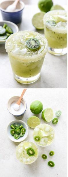 
                    
                        Perfect Kiwi Margaritas. Yes yes yes! I howsweeteats.com
                    
                