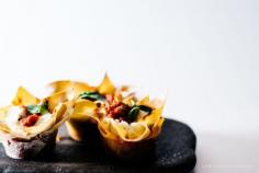 
                    
                        I Am a Food Blog's Lasagna Bites are Inspired by Gourmet Hors D'oeuvres #Food trendhunter.com
                    
                