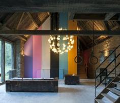 
                    
                        Mill Mavaleix / Piet Hein Eek
                    
                