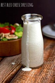 
                    
                        Best Bleu Cheese Dressing | bakeatmidnite.com | #salad #dressing #bleucheese
                    
                