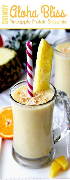 Skinny Aloha Bliss Pineapple Protein Smoothie - tastes like an indulgent dessert but is 100% guilt free, protein packed that’s a creamy, cold, refreshing balance of sweet and citrus. #tropicalsmoothie #pineapplesmoothie #coconutsmoothie #proteinshake