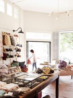 
                    
                        lake boutique / from the desk of lola.
                    
                