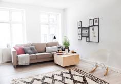 
                    
                        home of danish graphic designer..
                    
                