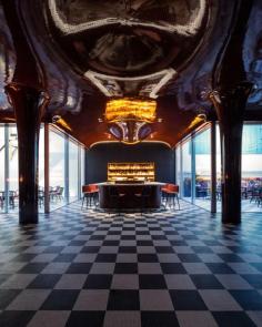 
                    
                        Les Bains Paris | Dritter Akt im Leben eines Schwimmbads - ARCHITECTURAL DIGEST
                    
                