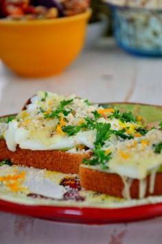 Poached Avocado Egg Toast. #healthy #breakfast #vegetarian #glutenfree #recipe @gtl_clothing #getthelook http://gtl.clothing