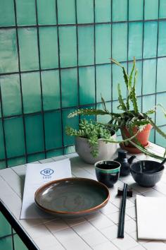 
                    
                        The new addition to Melbourne’s Chinese food scene boasts Hutong’s famous dumplings and an interior by award-winning studio Hecker Guthrie.
                    
                