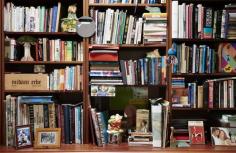 
                    
                        The eclectic home of Melbourne artist and maker Sandra Eterovic. Photo – Eve Wilson. Production – Lucy Feagins / The Design Files.
                    
                