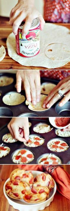 
                    
                        Mini Deep Dish Pizzas | Cookboum
                    
                