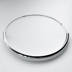 
                    
                        Yoko Takirai | Luna necklace
                    
                