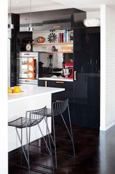 
                    
                        The amazing home of Spence & Lyda's Fiona Lyda. Styling by Phoebe McEvoy. Photography by Sam McAdam-Cooper.
                    
                