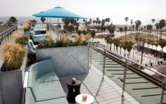 
                    
                        America’s Coolest Rooftop Bars | Travel + Leisure
                    
                