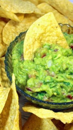 WORLD's BEST Guacamole with Secret Ingredient - 52 Church Potluck Appetizers
