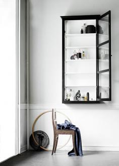 
                    
                        decorating with glass display cabinets / sfgirlbybay
                    
                