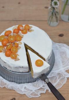 
                    
                        Ananás e Hortelã: Bolo de Amêndoa e Kumquat com Mascarpone
                    
                