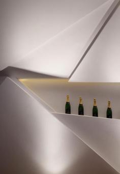 
                    
                        contemporary-bar_250615_15
                    
                