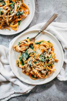 ✨Creamy Spinach Sweet Potato Noodles + Cashew Sauce!✨ This recipe is healthy comfort food made with simple ingredients that you probably already have on hand. Vegan, vegetarian, gluten free, just everything. | pinchofyum.com