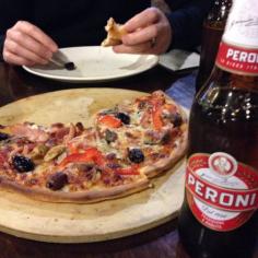 
                    
                        5 buck peroni and great pizza too  - Franks Pizza Bar, Restaurants, Camperdown, NSW, 2050 - TrueLocal
                    
                