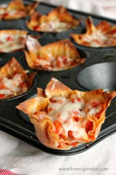 Pepperoni Pizza Wontons