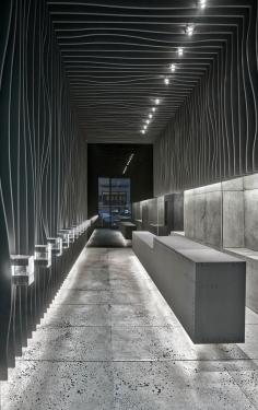 
                    
                        D Jewelry / Vaillo + Irigaray
                    
                