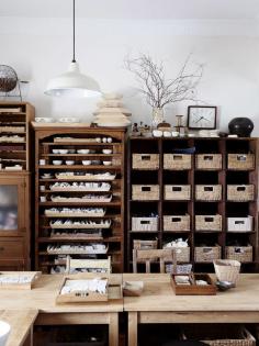 
                    
                        The Brisbane home of Kylie Johnson of Paper Boat Press. Photo – Eve Wilson, production – Lucy Feagins / The Design Files.
                    
                