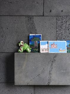 
                    
                        The colourful Point Lonsdale home of Kate and Mal Heppell. Photo – Eve Wilson, production – Lucy Feagins / The Design Files.
                    
                