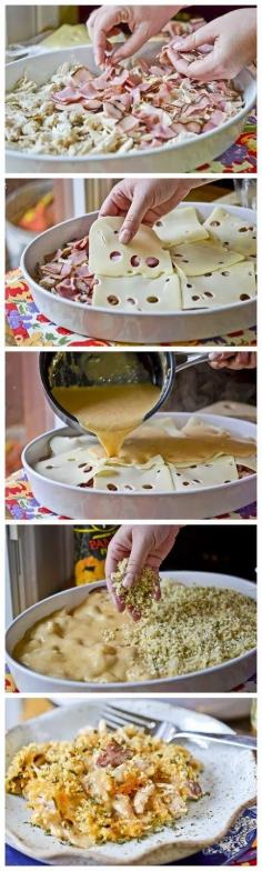 Chicken Cordon Bleu Casserole - Love with recipe and can easily make into a Low Carb recipe with coconut flour and heavy cream! traciecarriganwebdesign.com #lowcarb #cleaneat #love #food #gym #fitnesslifestyle #disziplin #sizezerogym #sizezerome #healthylifestyle #abgerechnetwirdamstrand #me #danke #training #cleanfood #fit #healthy #picoftheday #tagsforlikes #eatclean #fitness #smile #followme #photooftheday #healthyfood #veggieburger #thunasoup #oats #blacksalsify #carrots