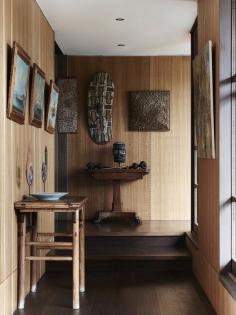 
                    
                        The incredible Byron Bay home of jewellery designer Lisa Black and family.  Photo – Eve Wilson, production – Lucy Feagins / The Design Files.
                    
                