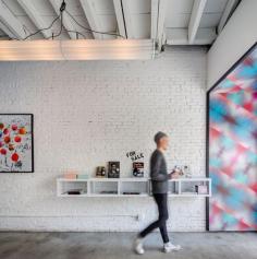 
                    
                        This New York City Coffee Shop Was Originally An Alleyway
                    
                