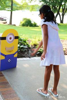
                    
                        feed the minion party game #minion #party skiptomylou.org
                    
                