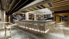 
                    
                        Los atunes saltan a las paredes del nuevo El Campero, por Velvet Projects. - diariodesign.com
                    
                