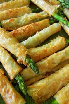 Easy Asparagus Phyllo Wrapped Appetizers #recipe