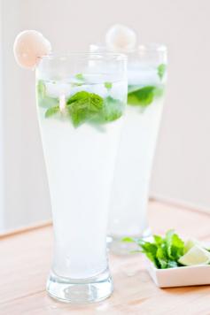 Ly thủy tinh Ocean R00216 Imperial Long Drink dùng để pha sinh tố, nước ép, cocktail. Thích hợp cho quán cà phê, hộ gia đình, nhà hàng, khách sạn. Mua ngay tại www.cafe.net.vn