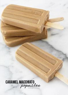 Caramel Macchiato Popsicles. I love Caramel Macchiatos from Starbucks, so I decided to put that flavor into a popsicle. With only two ingredients, they are all kinds of awesome! peek + pin -- http://livelaughrowe.com/caramel-macchiato-popsicles/ #coffeelovers #frozentreats #summertime #popsicles #caramelmacchiato #IDelight #sp