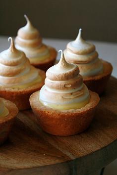 
                    
                        Lemon Meringue Shortbread Tartlet
                    
                