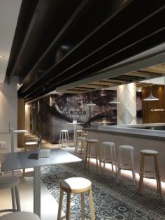 
                    
                        Los atunes saltan a las paredes del nuevo El Campero, por Velvet Projects. - diariodesign.com
                    
                