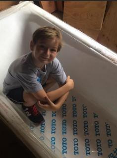 
                    
                        Major in our new www.totousa.com  tub.. We are getting there! 31 JUly..15
                    
                