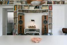 
                    
                        Nana & Pat's Art-Filled International Home
                    
                