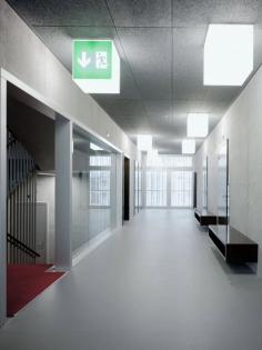 
                    
                        e2a architects: center for hearing and language
                    
                