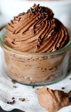 Easy chocolate mousse recipe.