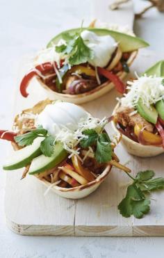 Poblano Chicken Fajita Taco Boats from www.whatsgabycooking.com make for the best easy to eat fajita recipe ever! (@whatsgabycook)