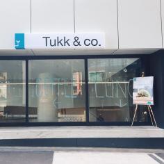 
                    
                        Lightbox by decently exposed (Us!) #tukknco #lightbox #cafesignage
                    
                
