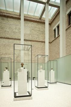 
                    
                        Neues Museum // Berlin | by dan_farrar
                    
                